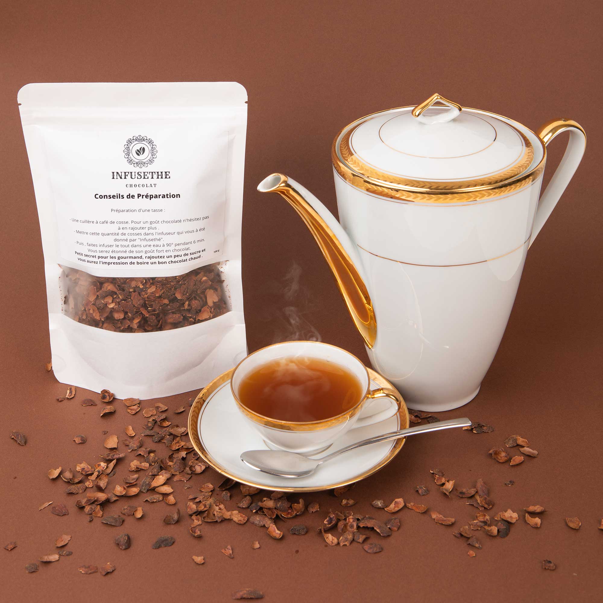 Tasse d'infusion InfuseThe fumante